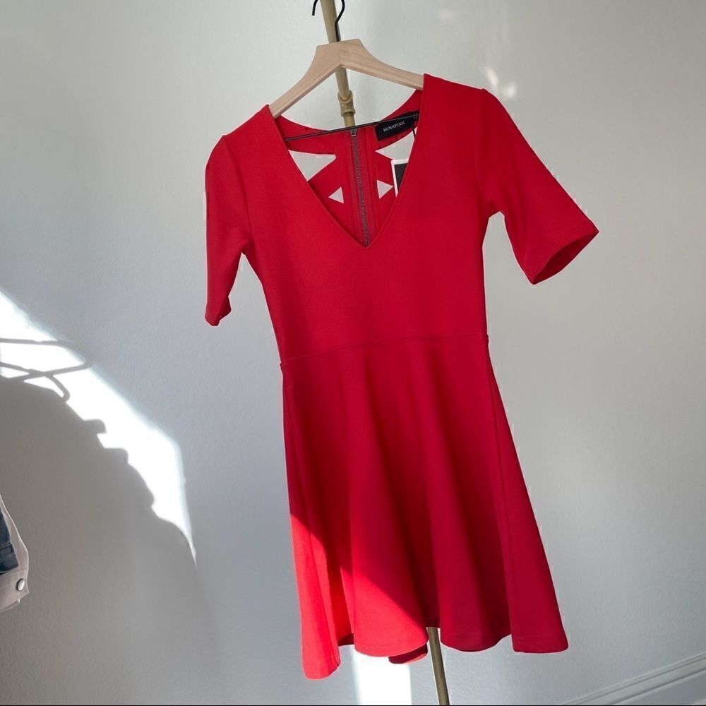 MINKPINK Criss Cross Red Skater Dress NEW S - Picture 2 of 7